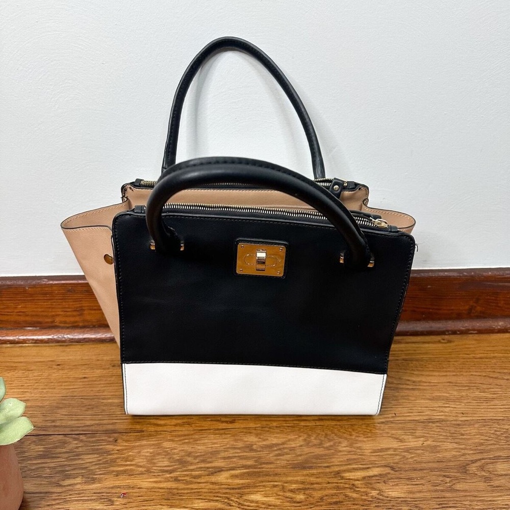 Elegant Black and White Handbag / bundle & save!